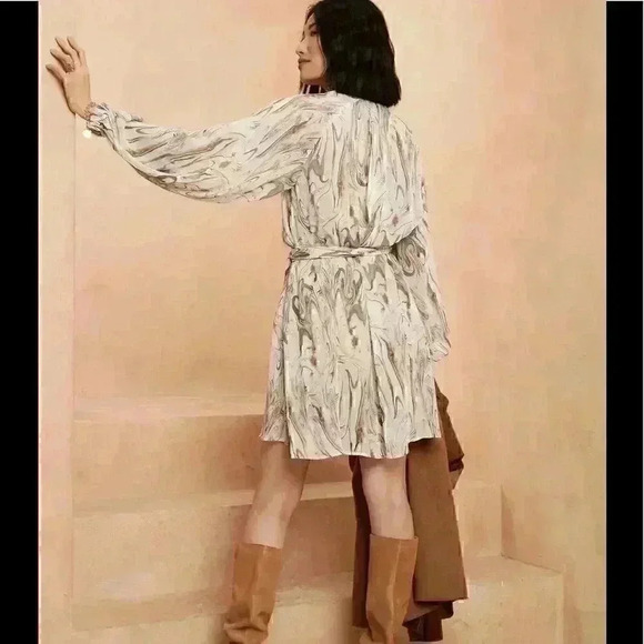 Banana Republic Smocked Crinkled Dress - Picture 2 of 10